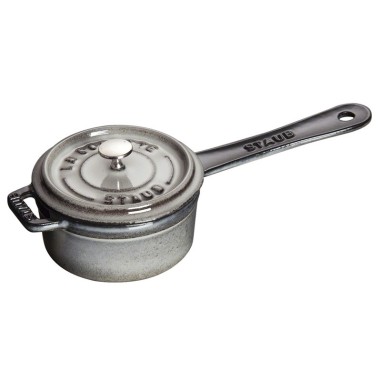 Salsiera Staub 10 cm in Ghisa Smaltata | Compatta e Precisa